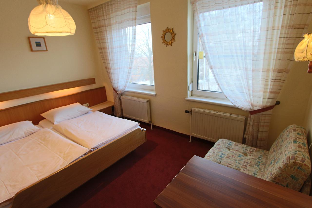 Hotel Pension Leiner Neusiedl am See Εξωτερικό φωτογραφία
